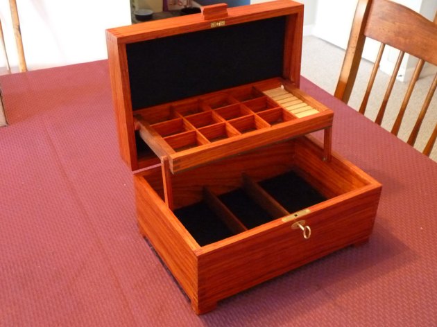 build your own wood jewelry box